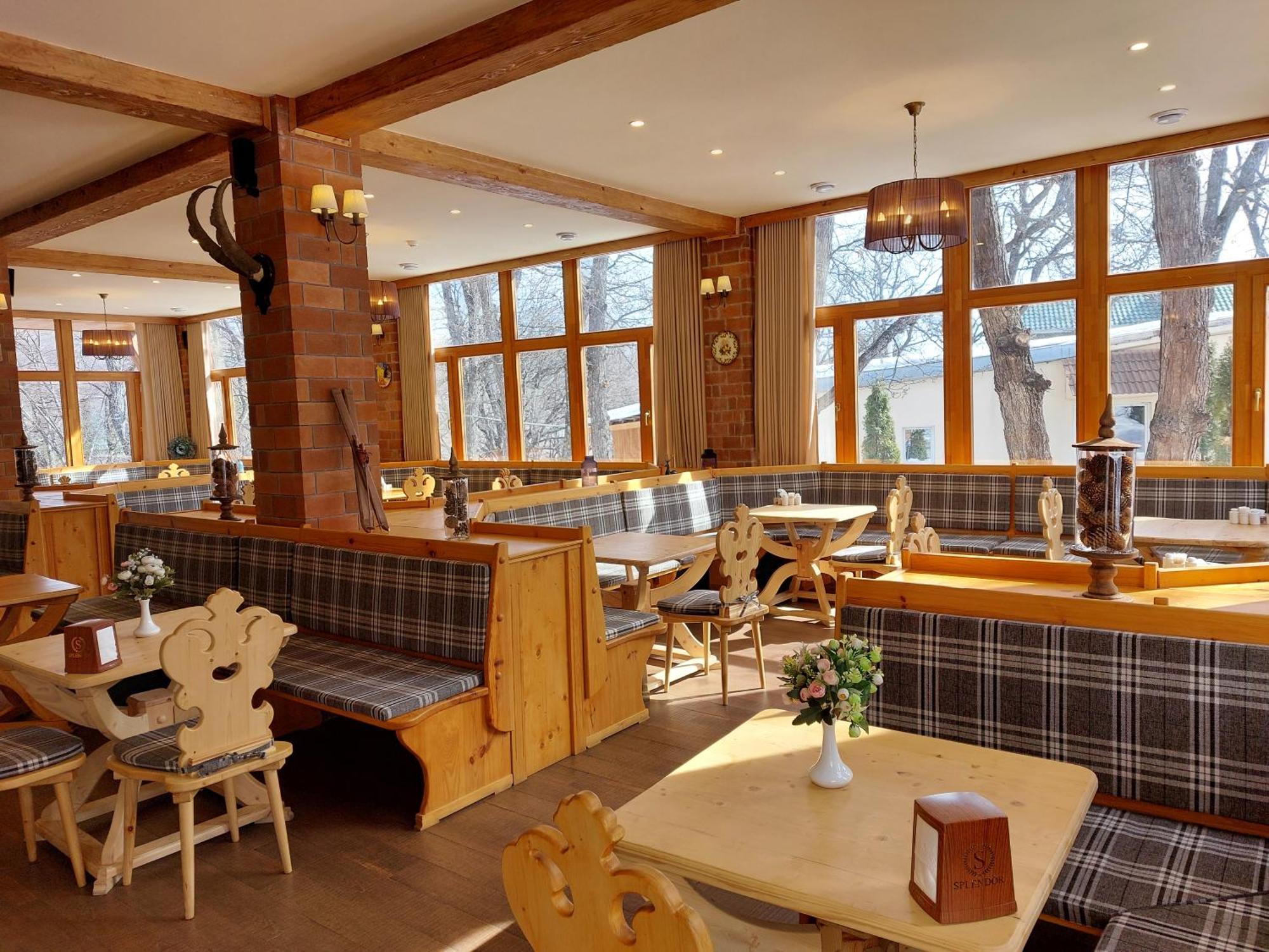 Splendor Resort And Restaurant تساجكادزور المظهر الخارجي الصورة